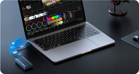 Obudowa dysku TBU405Pro M1 M.2 NVMe SSD 40Gb/s USB-C Thunderbolt 3/4 USB4