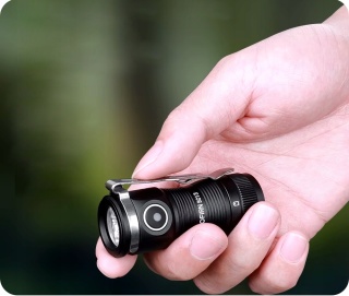 MINI MOCNA Latarka Sofirn SC13 1200lm LED SST40 + akumulator 18350 1100mAh