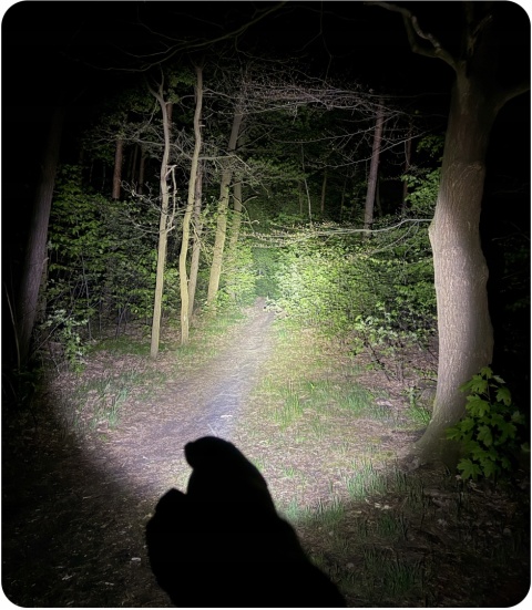 PREMIUM! BARDZO MOCNA LATARKA LED KOMPAKTOWA Z15 1400lm USB-C 4800 mAh