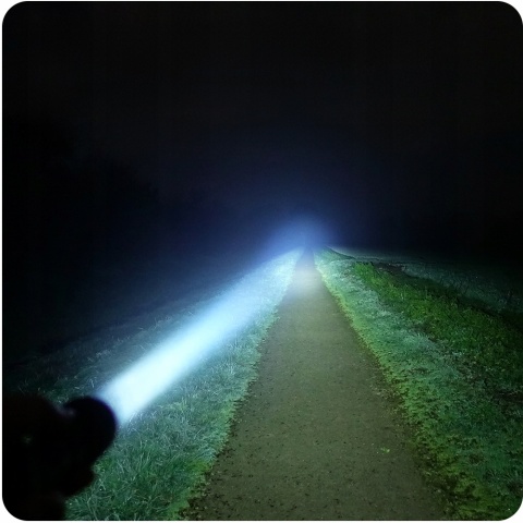 PREMIUM Latarka Wurkkos TS11 2000lm LED EDC SFT-40 616 metrów MINI