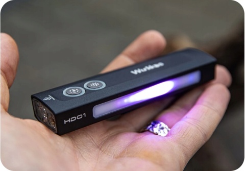 WIELOFUNKCYJNA MOCNA Latarka Laser LED RGBW Wurkkos HD01 1200lm akumulator